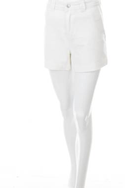 Γυναικεία τζιν σορτσάκια Only1