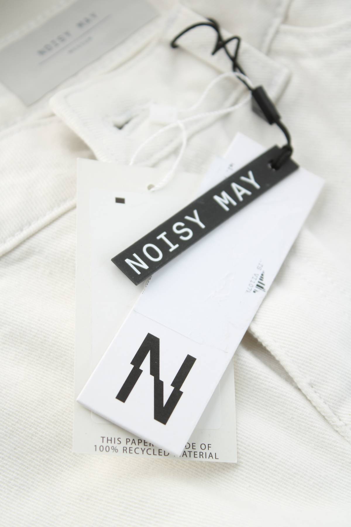 Дамски къси дънки Noisy May3