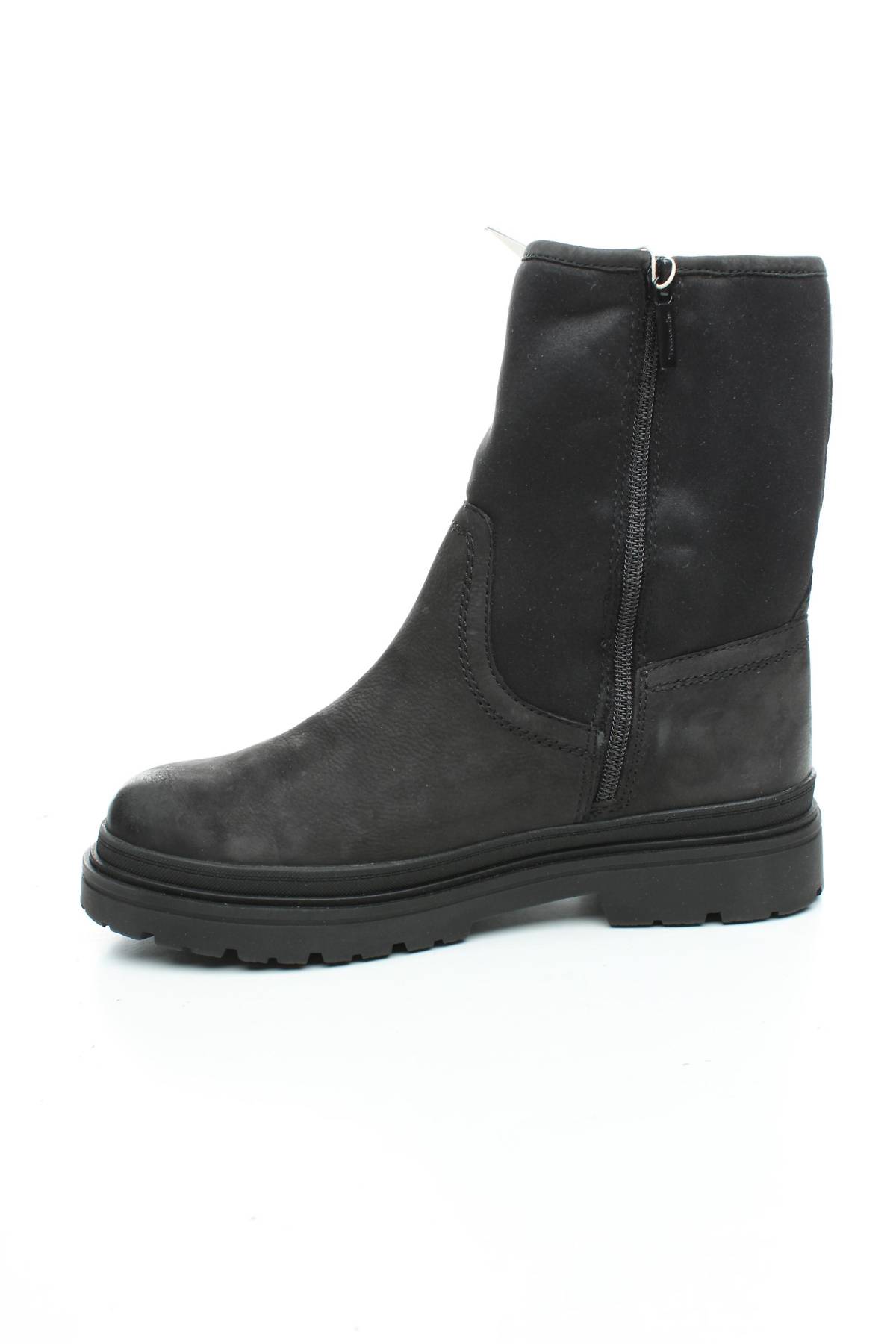 Γυναικεία μποτάκια Tamaris2