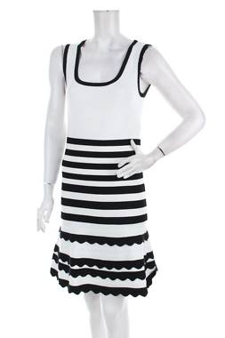 Рокля Guess1 - Contour.bg Рокля Guess1