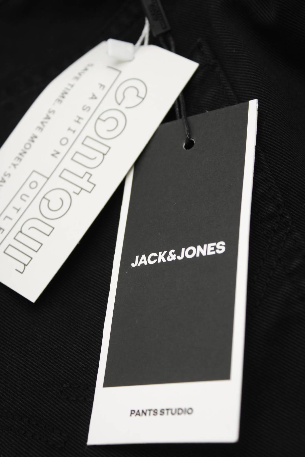 Ανδρικά τζιν σορτσάκια Jack & Jones3