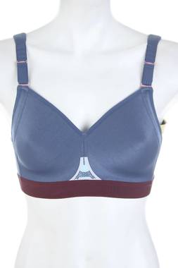 Спортен сутиен Triumph Triaction1