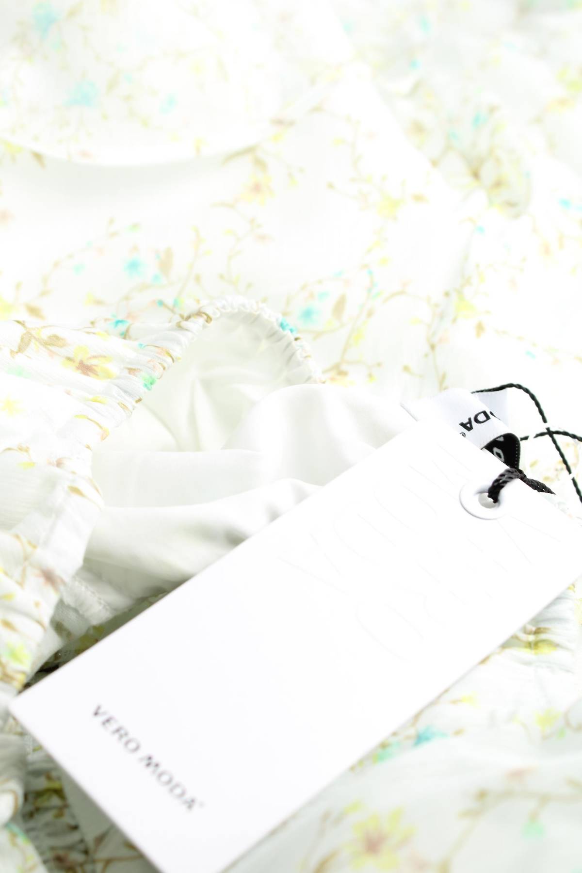 Рокля Vero Moda3 - Contour.bg Рокля Vero Moda3