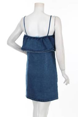 Рокля Vero Moda2