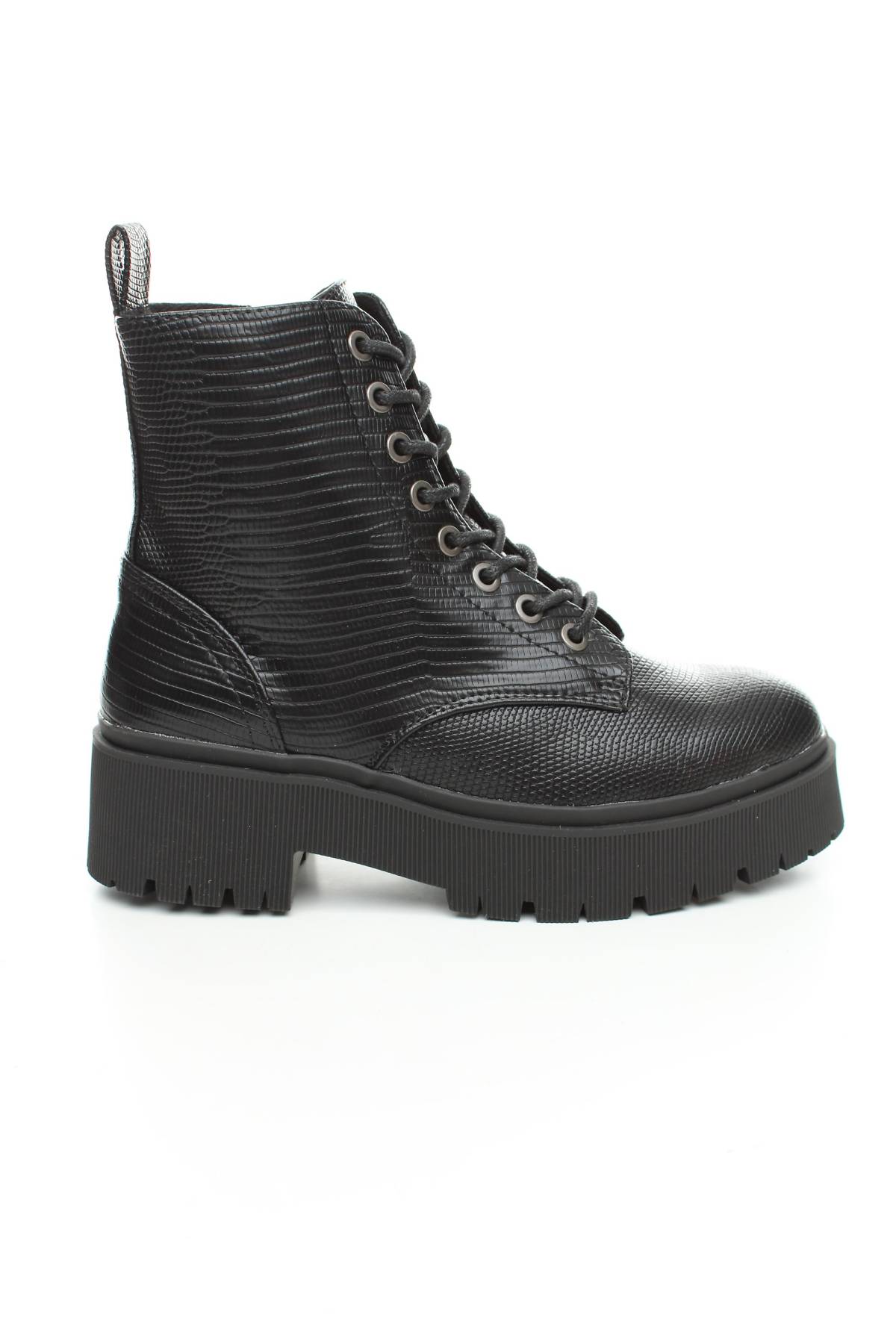 Γυναικεία μποτάκια Bullboxer1