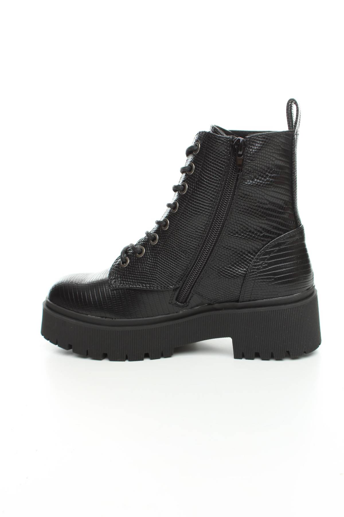 Γυναικεία μποτάκια Bullboxer2