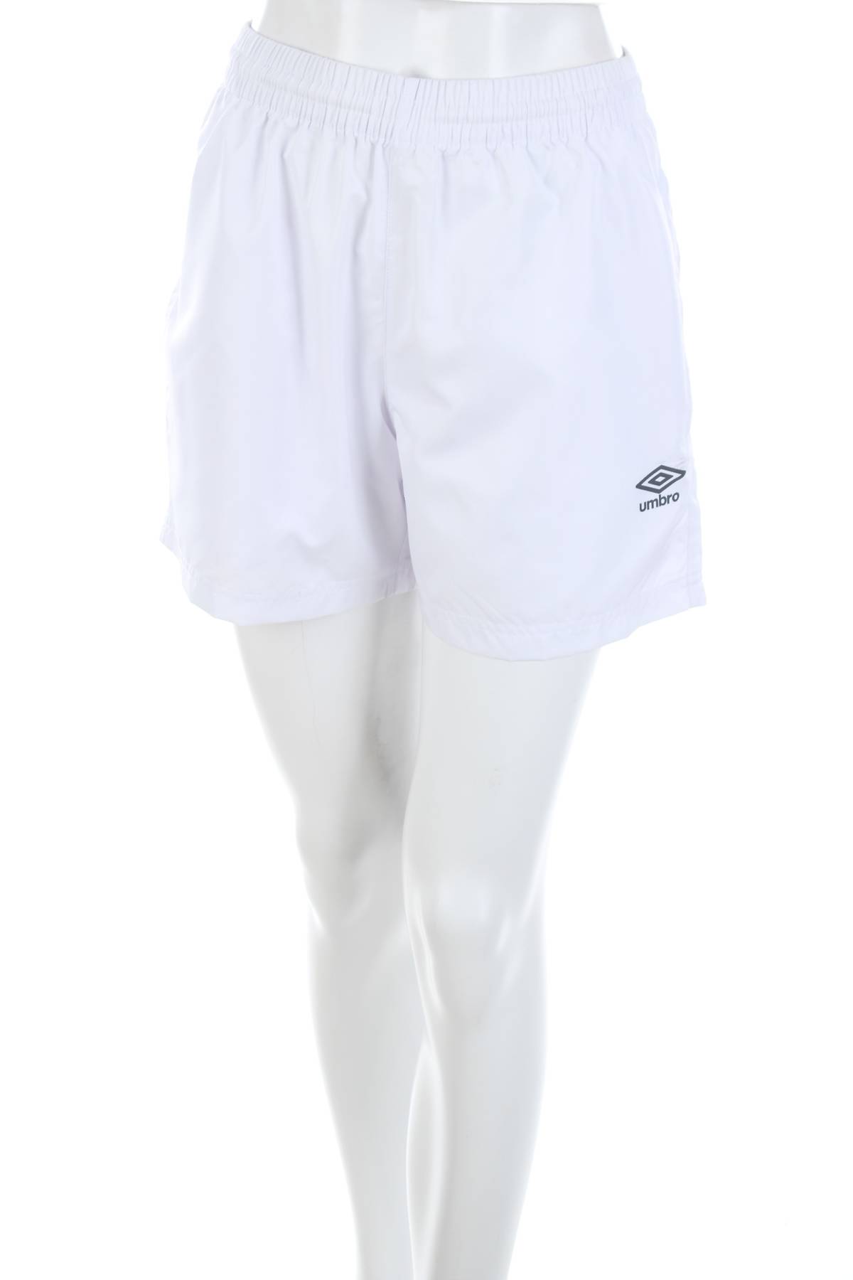 Дамски шорти Umbro1