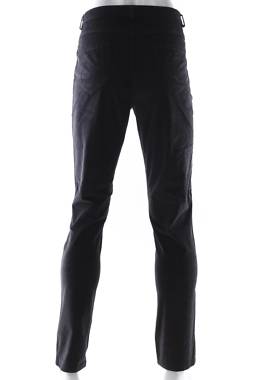 Мъжки джинси United Colors Of Benetton2 - Contour.bg Мъжки джинси United Colors Of Benetton2