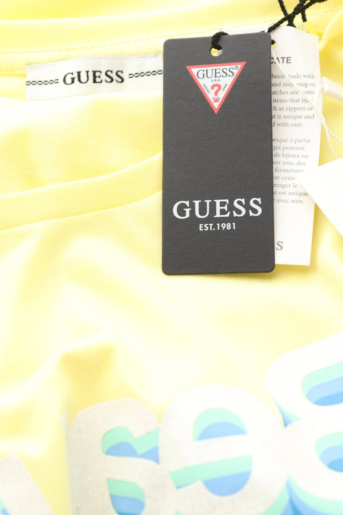 Дамска тениска Guess3