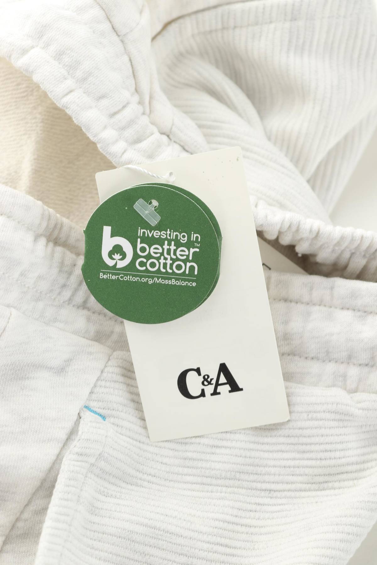 Детски къс панталон C&A3 - Contour.bg Детски къс панталон C&A3