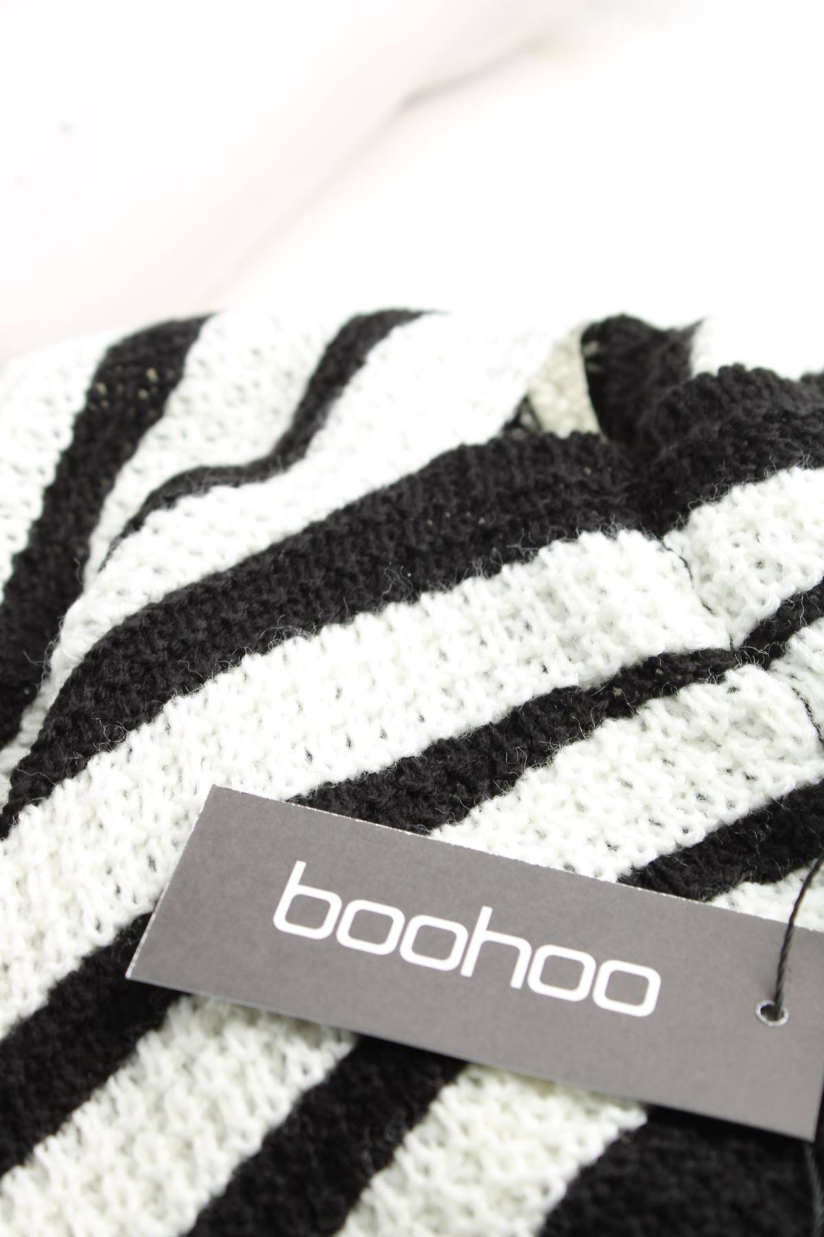 Дамски потник Boohoo4 - Contour.bg Дамски потник Boohoo4