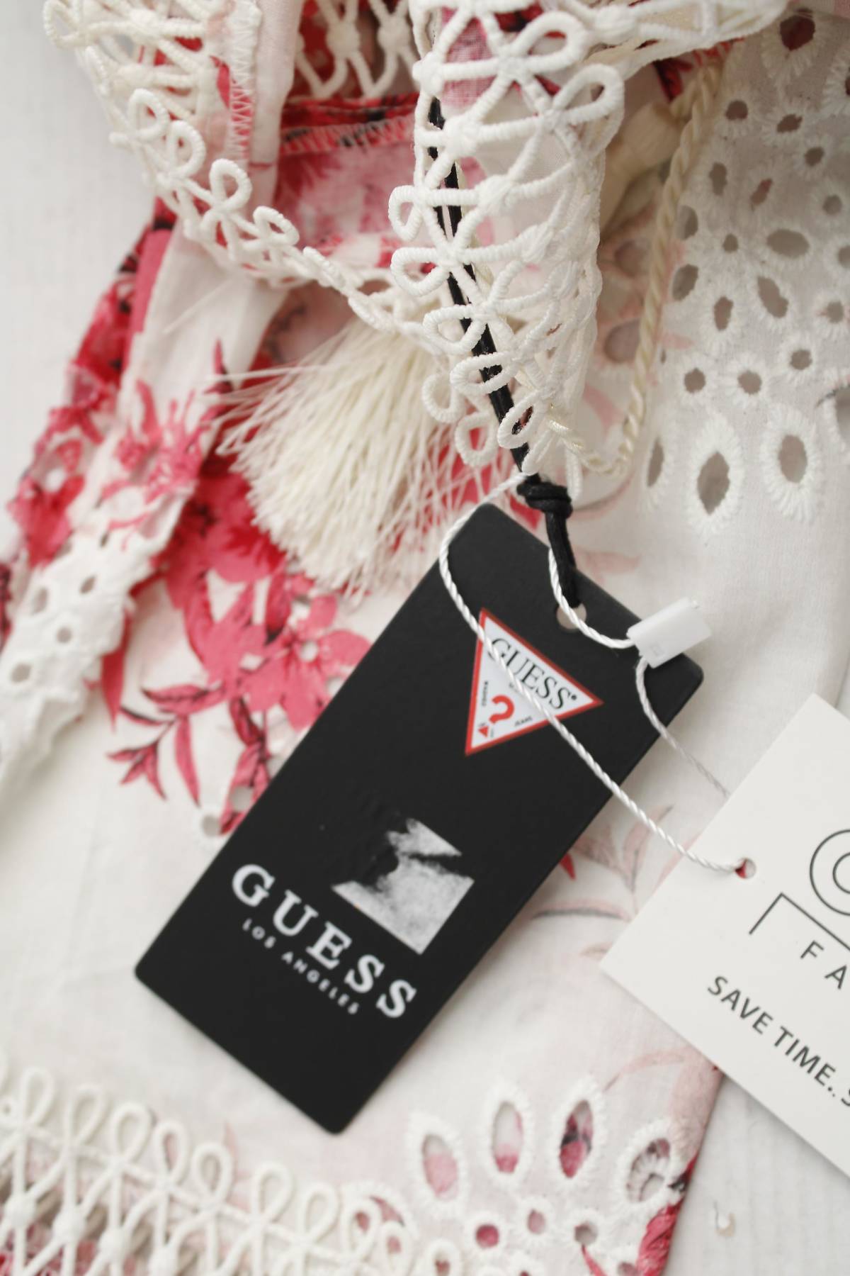 Γυναικεία μπλούζα Guess3 - Contourshop.gr Γυναικεία μπλούζα Guess3