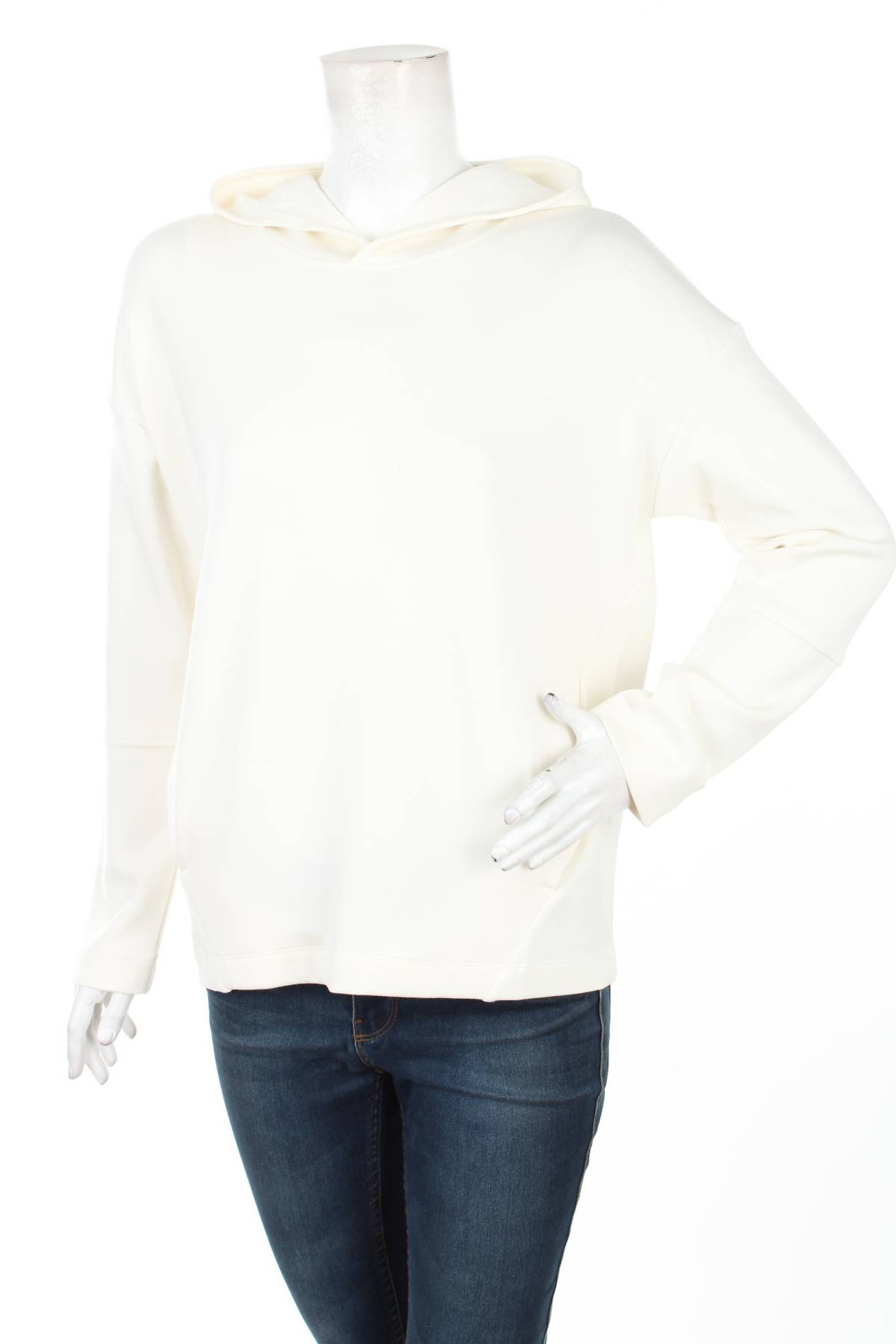 Ρούχα για το σπίτι Triumph1