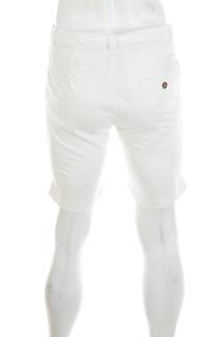 Мъжки къс панталон Russell Athletic2