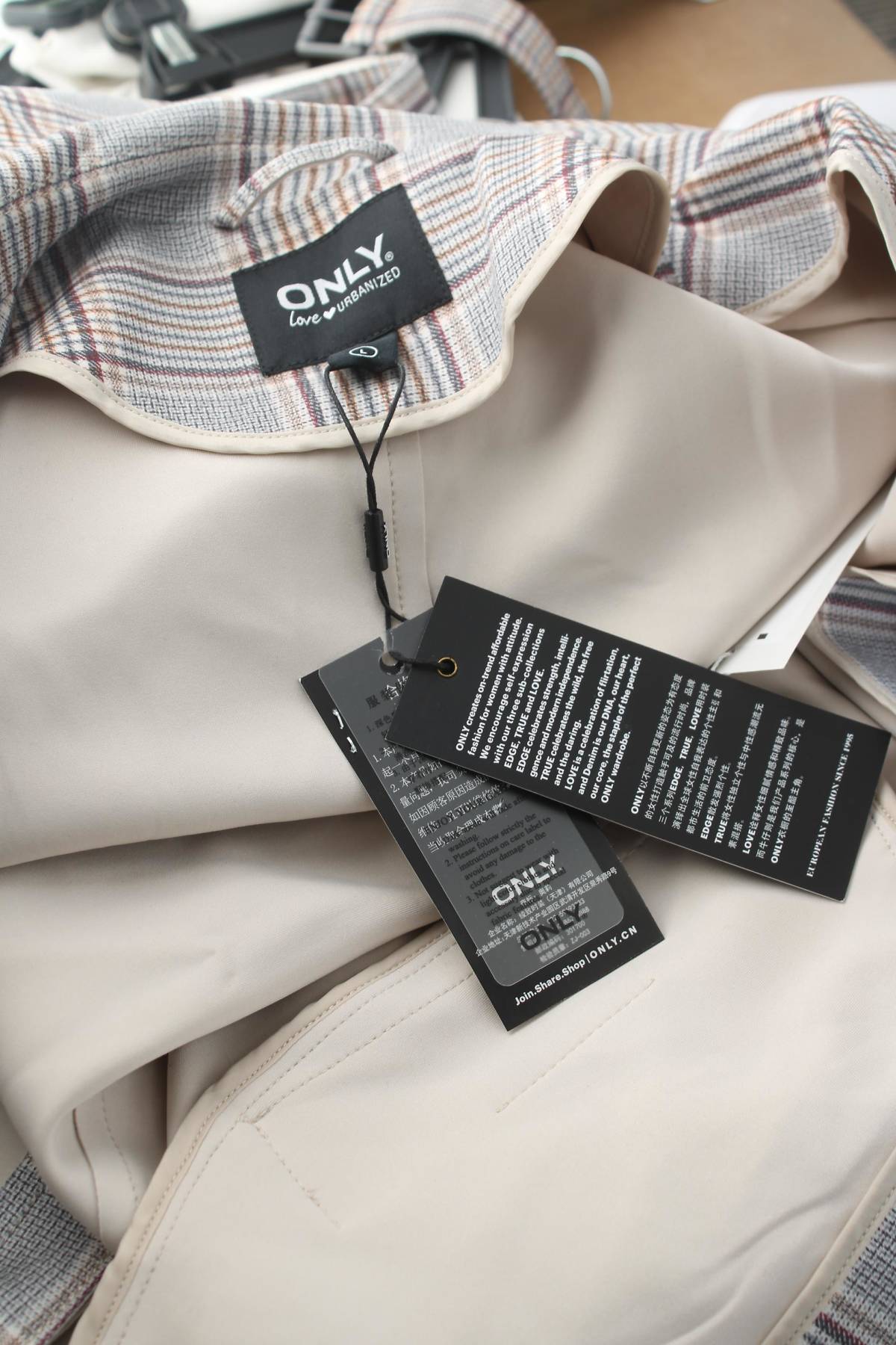 Γυναικείο παλτό Only4 - Contourshop.gr Γυναικείο παλτό Only4