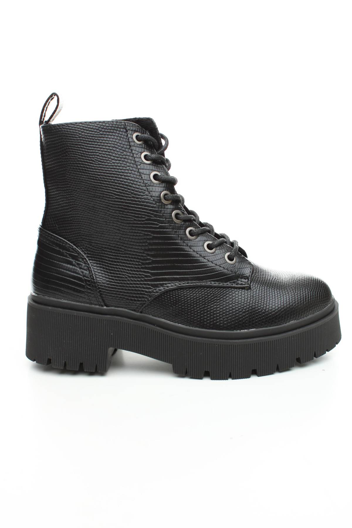 Γυναικεία μποτάκια Bullboxer1