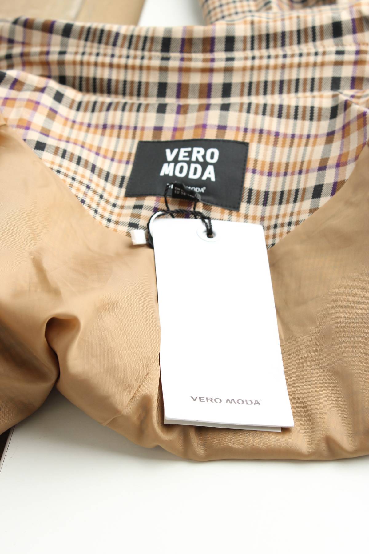 Дамско яке Vero Moda4