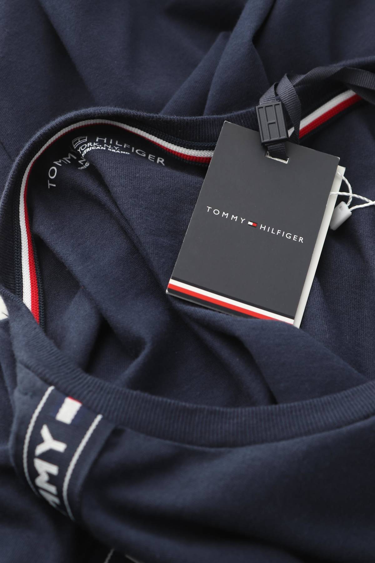 Мъжка тениска Tommy Hilfiger3