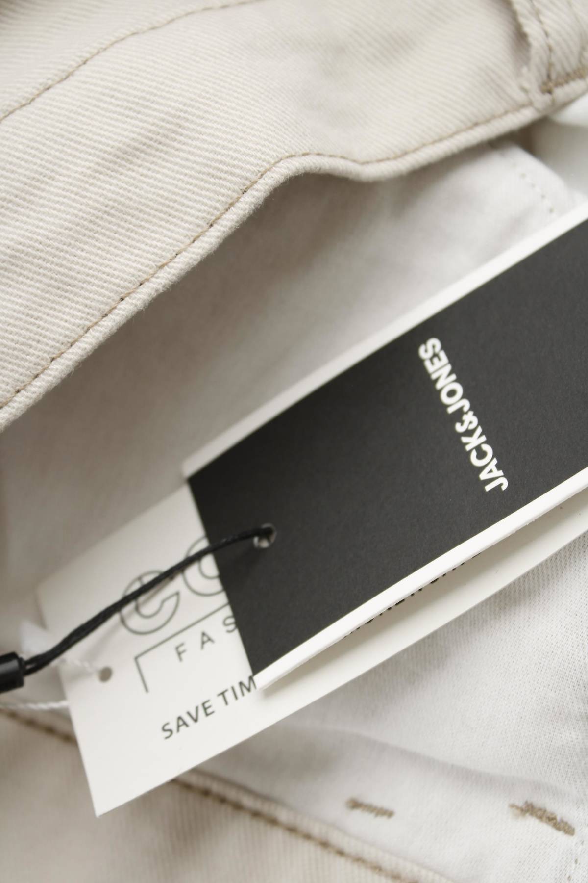 Ανδρικό σορτσάκι Jack & Jones3