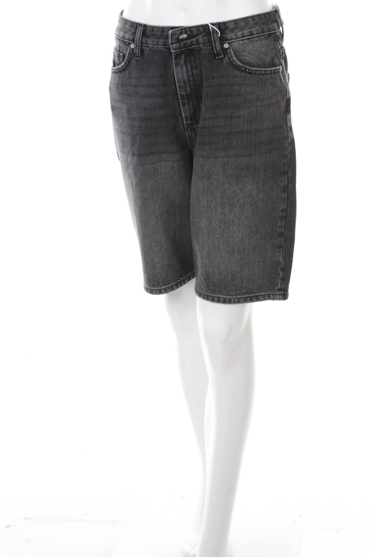 Γυναικεία τζιν σορτσάκια Only1