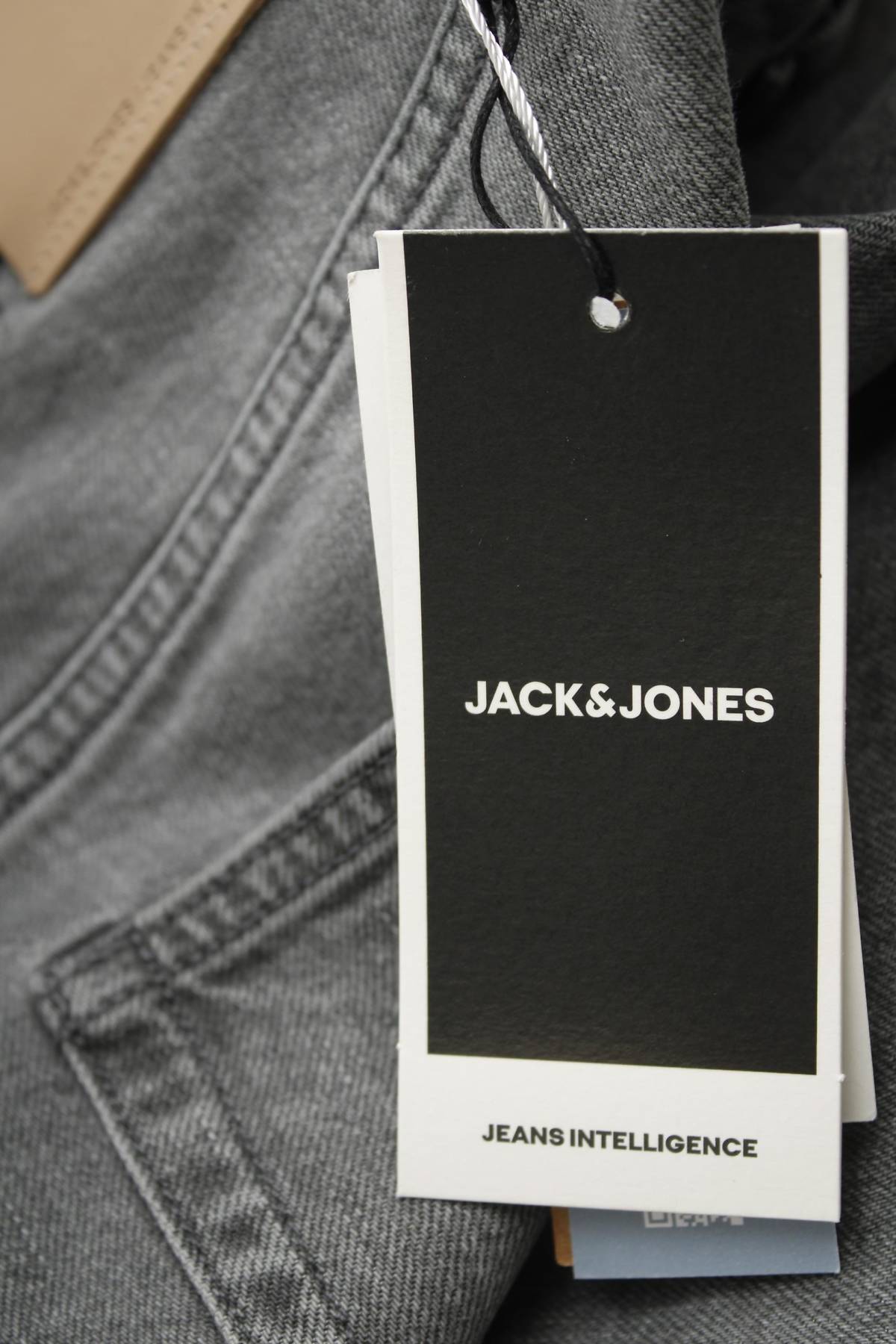 Мъжки къси дънки Jack & Jones3