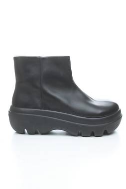 Γυναικεία μποτάκια Proenza Schouler1