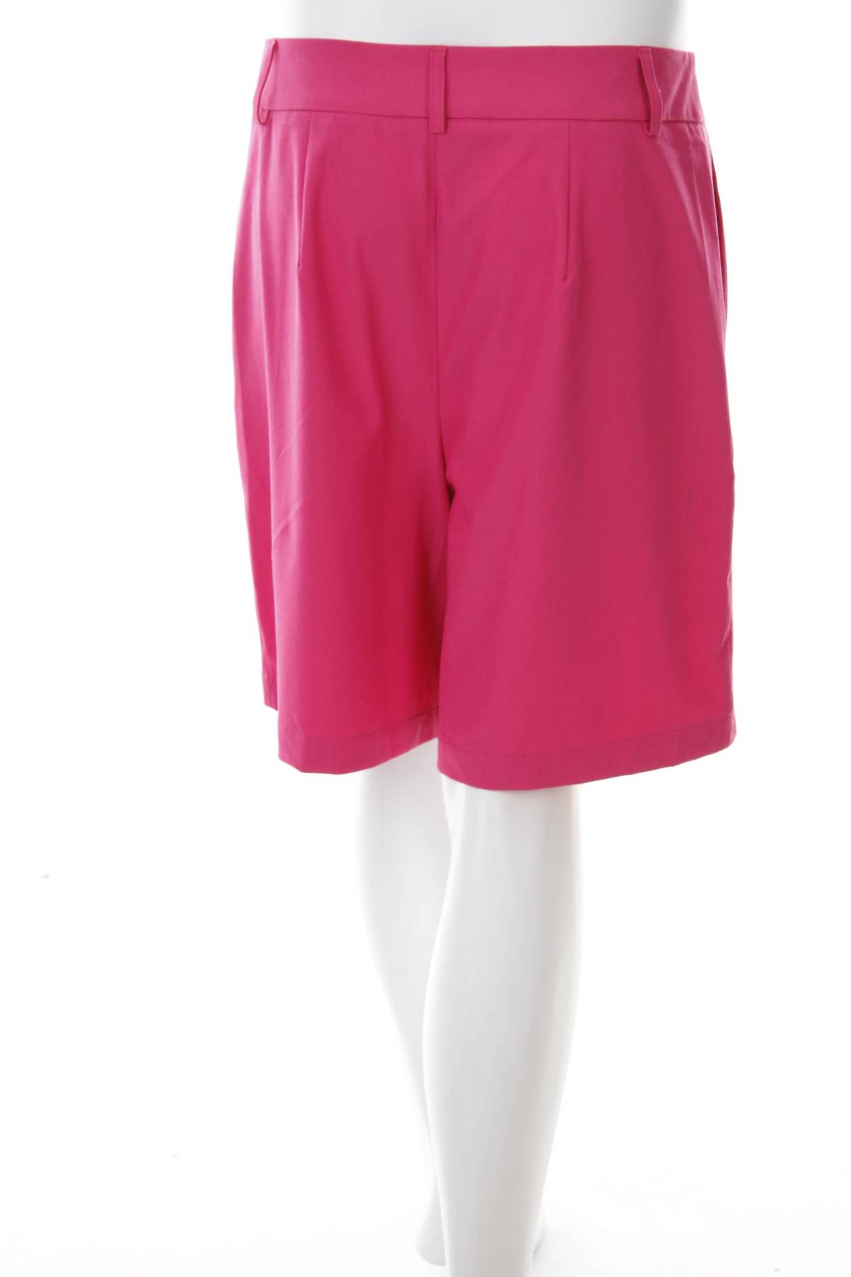 Дамски къс панталон Vero Moda2