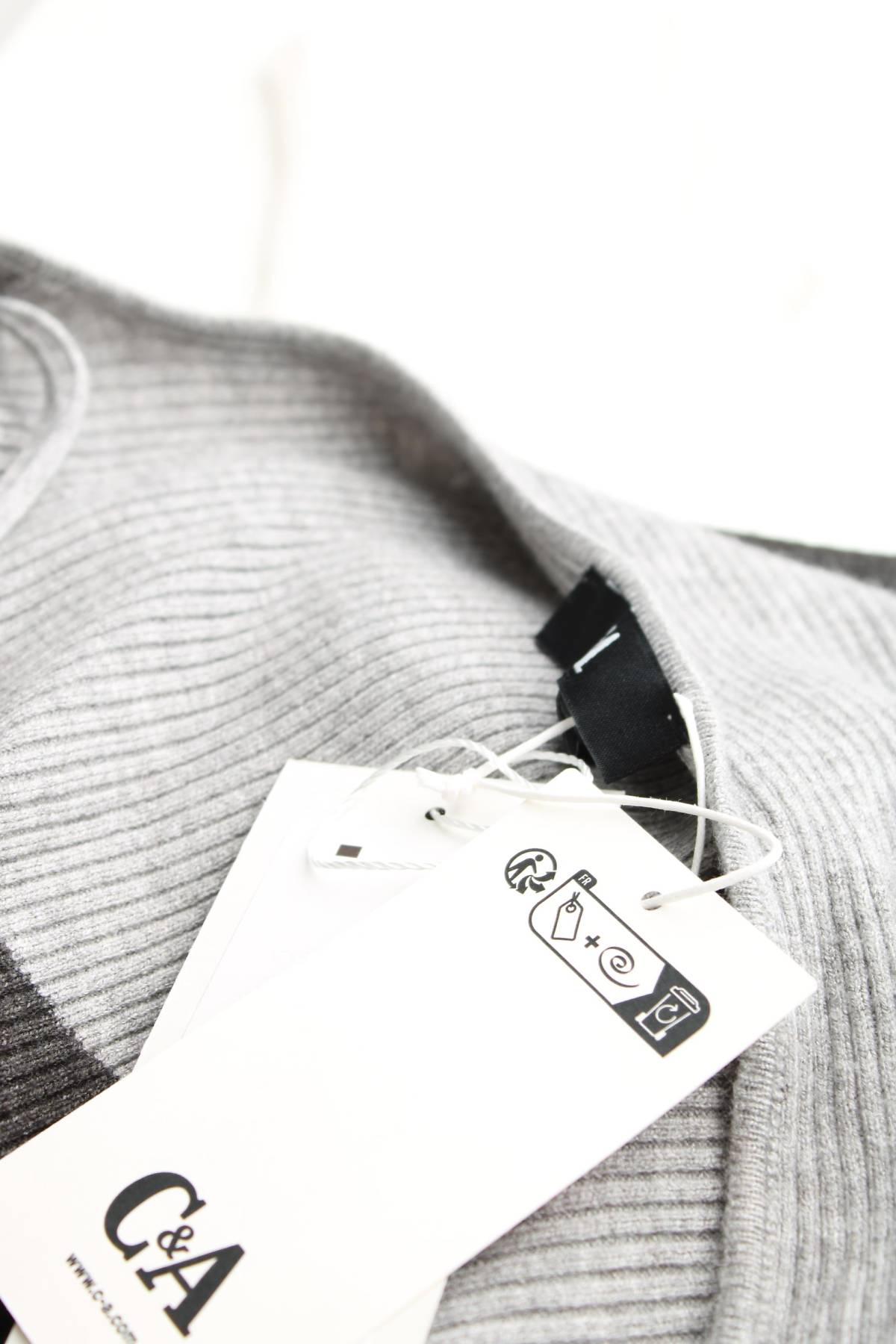 Дамски пуловер C&A3