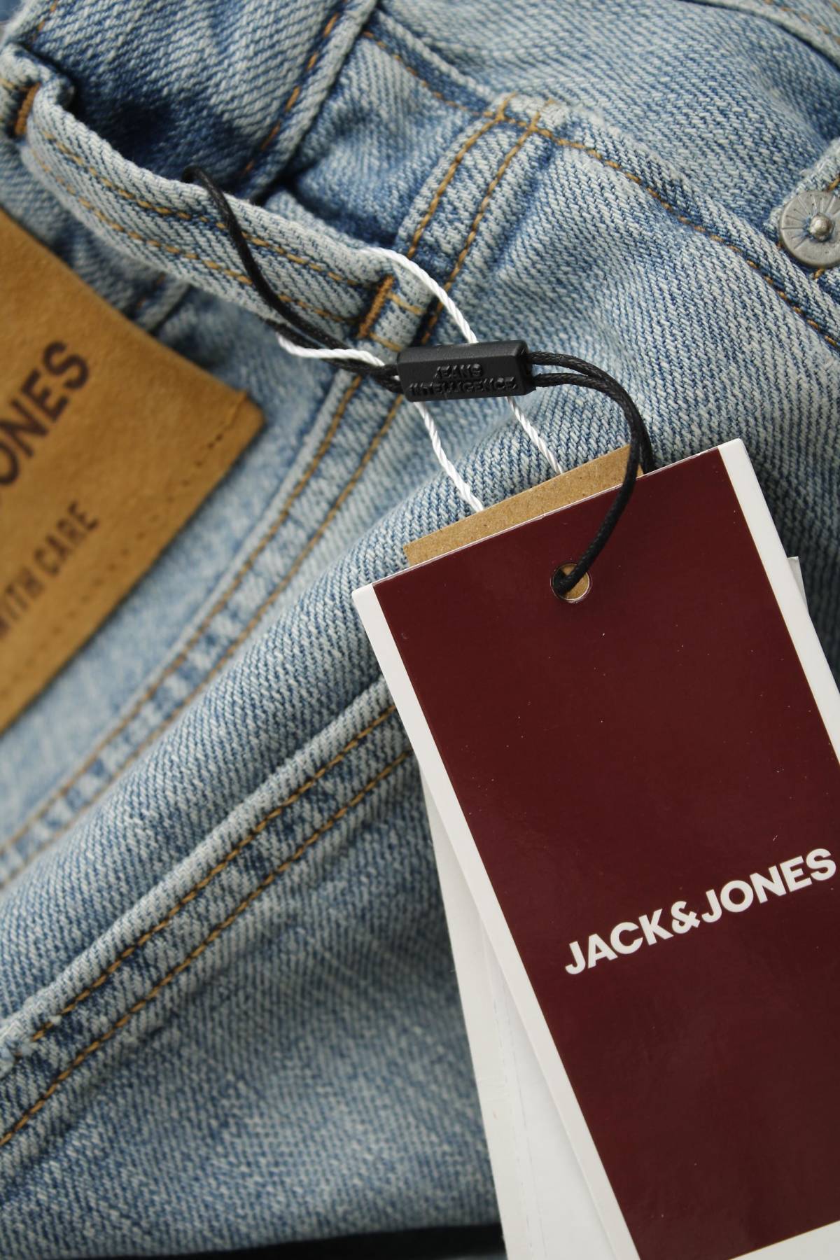 Мъжки къси дънки Jack & Jones3