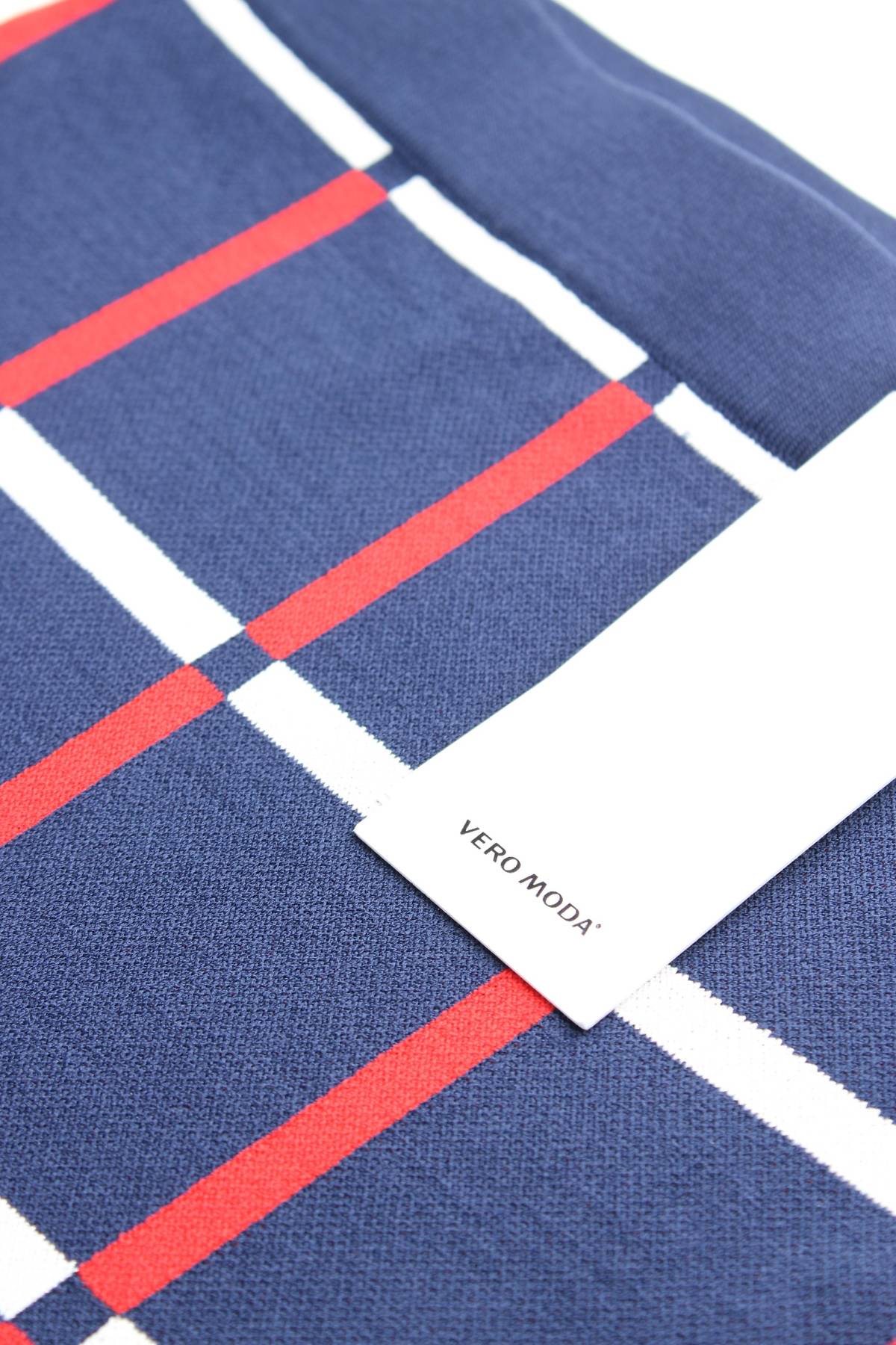 Φούστα Vero Moda3