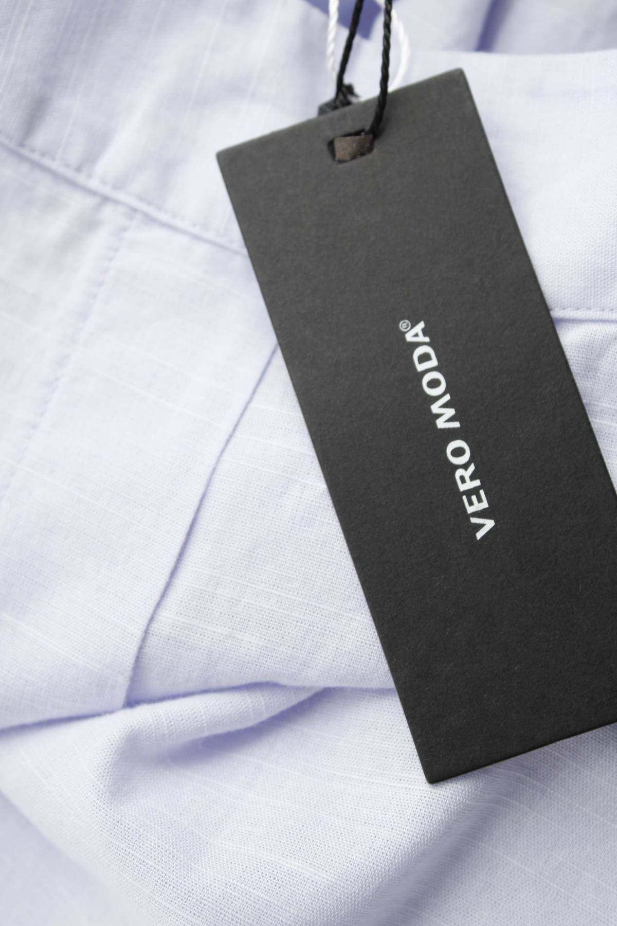 Дамски къс панталон Vero Moda3