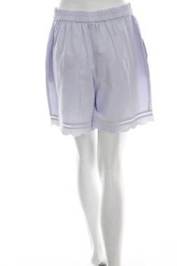 Дамски къс панталон Vero Moda2