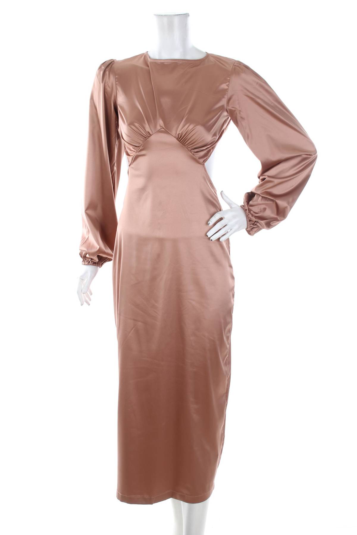 Рокля Boohoo1 - Contour.bg Рокля Boohoo1
