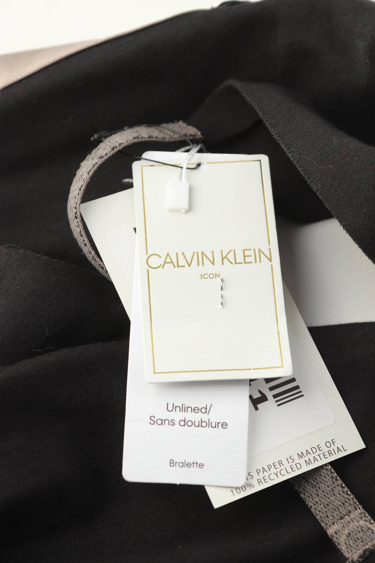 Спортен сутиен Calvin Klein3