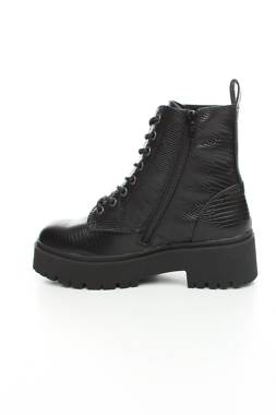 Дамски боти Bullboxer2