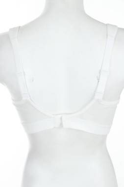 Спортен сутиен Triumph Triaction1