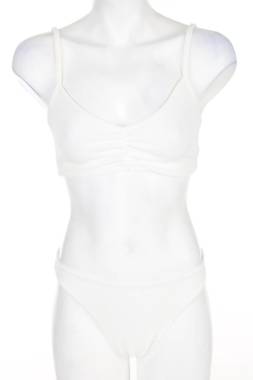 Бельо комплект Boohoo1