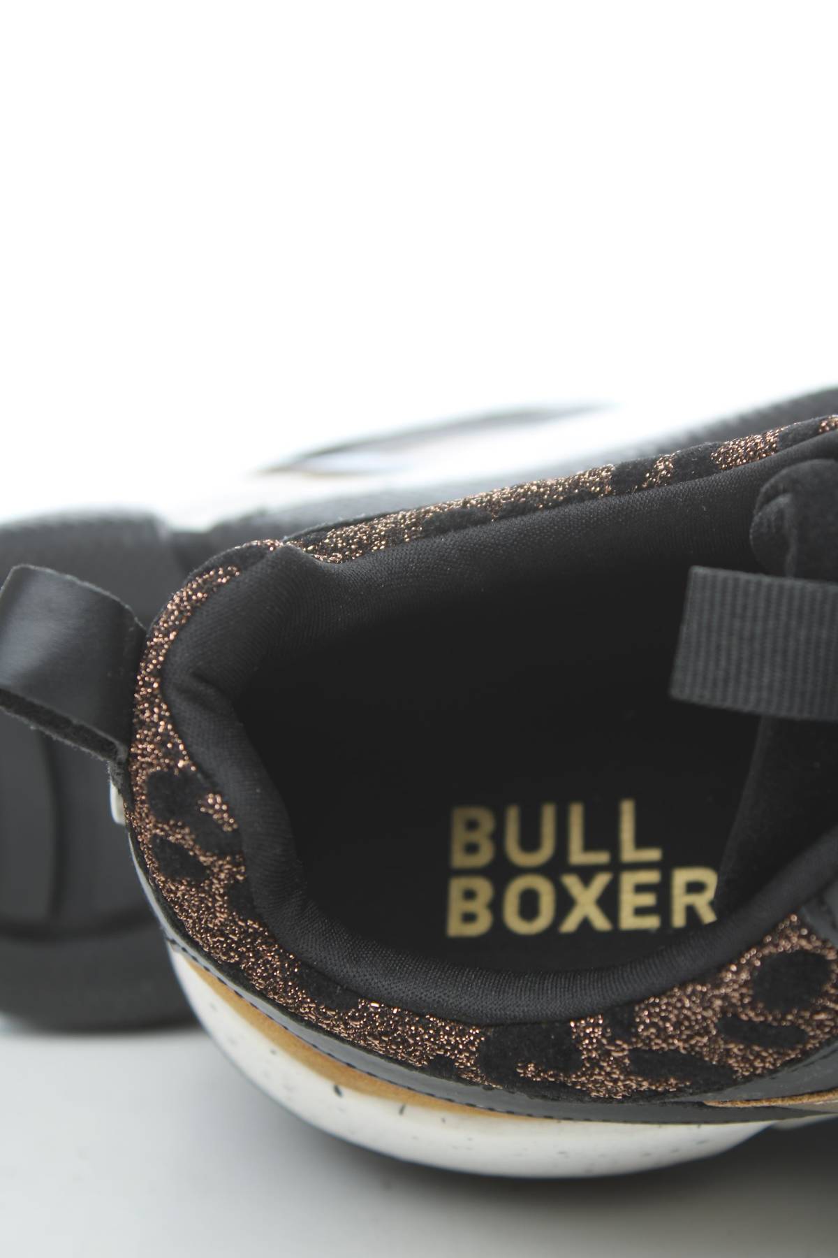 Дамски обувки Bullboxer5 - Contour.bg Дамски обувки Bullboxer5