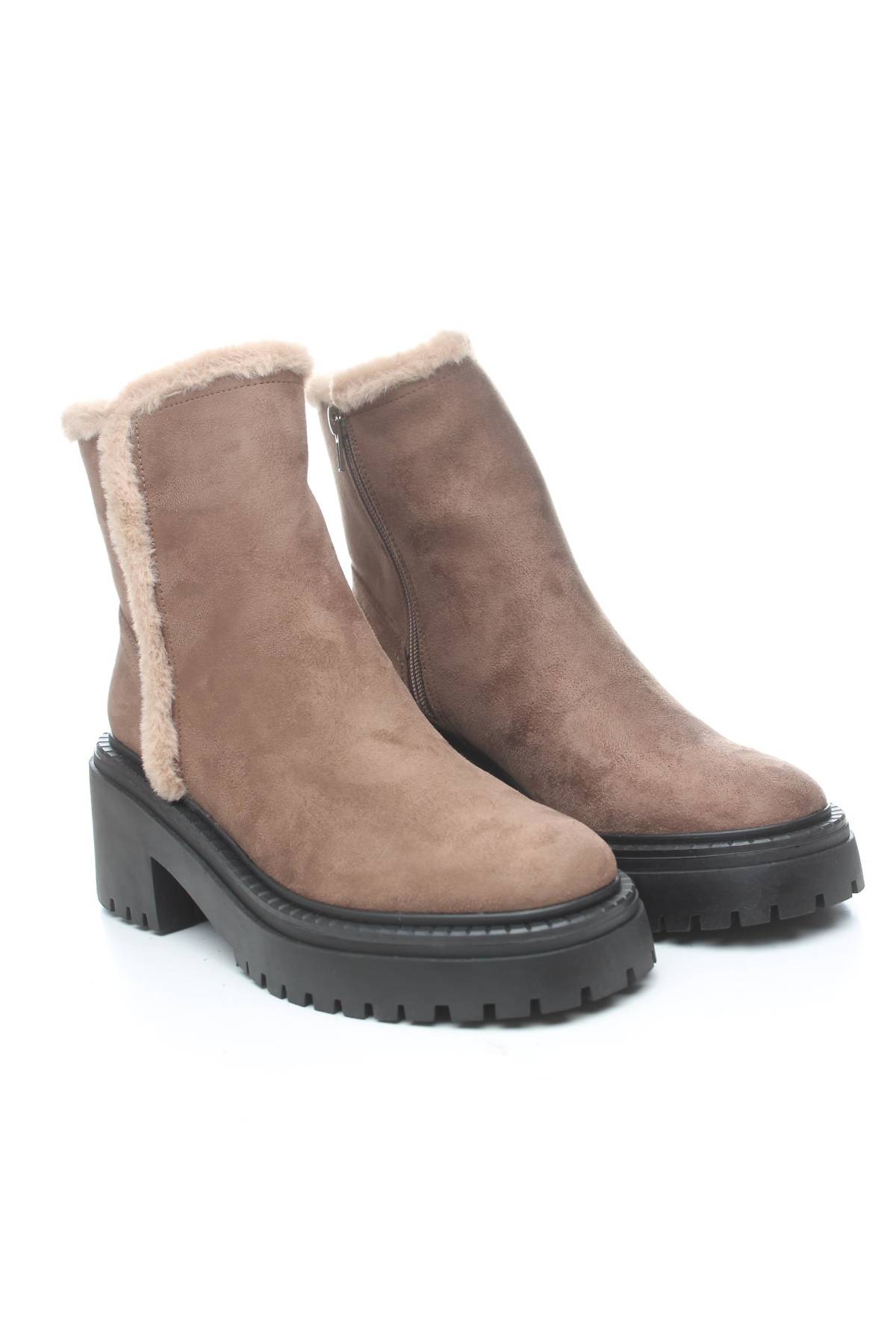 Γυναικεία μποτάκια V by Very3