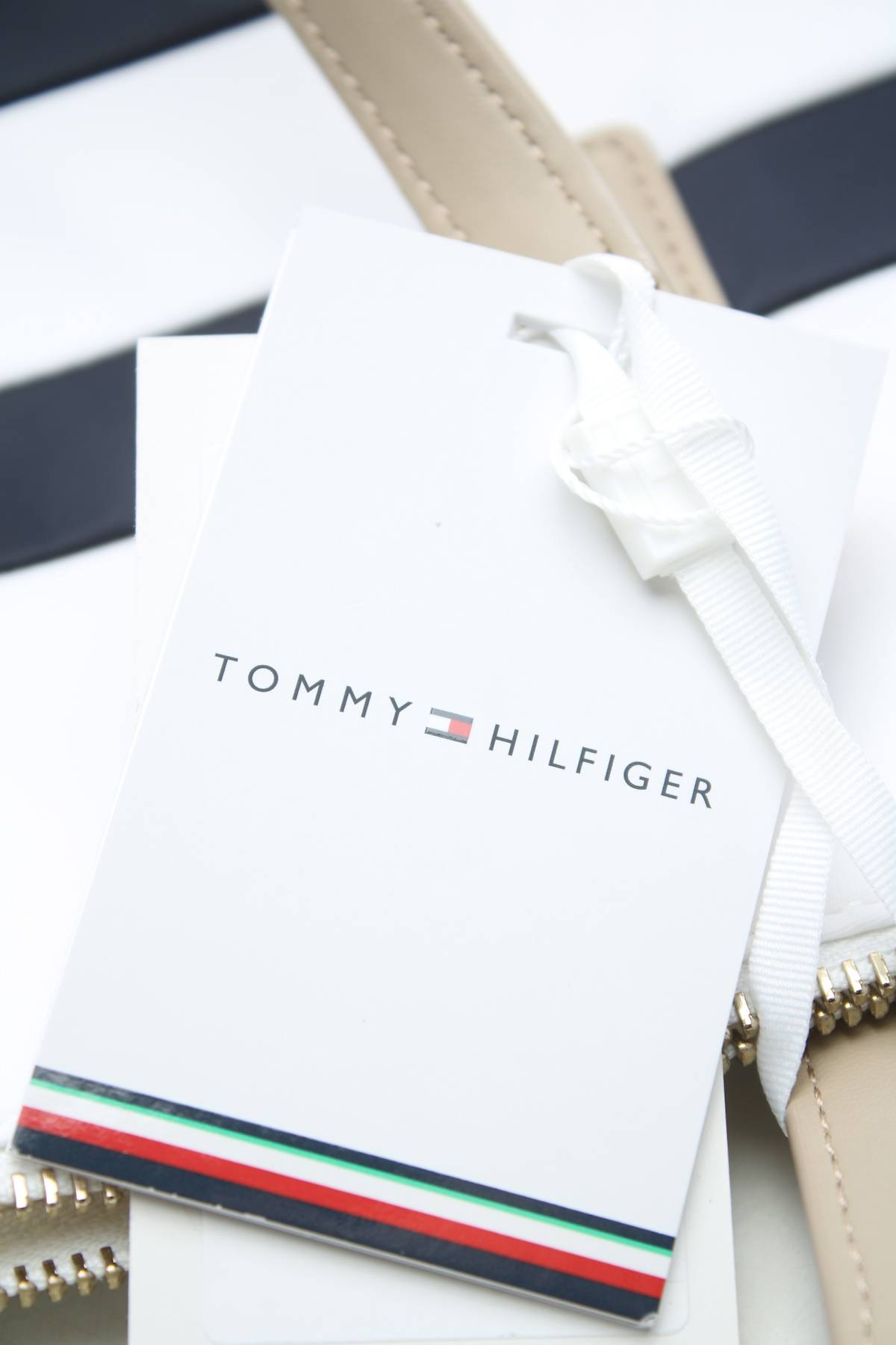 Чанта Tommy Hilfiger4