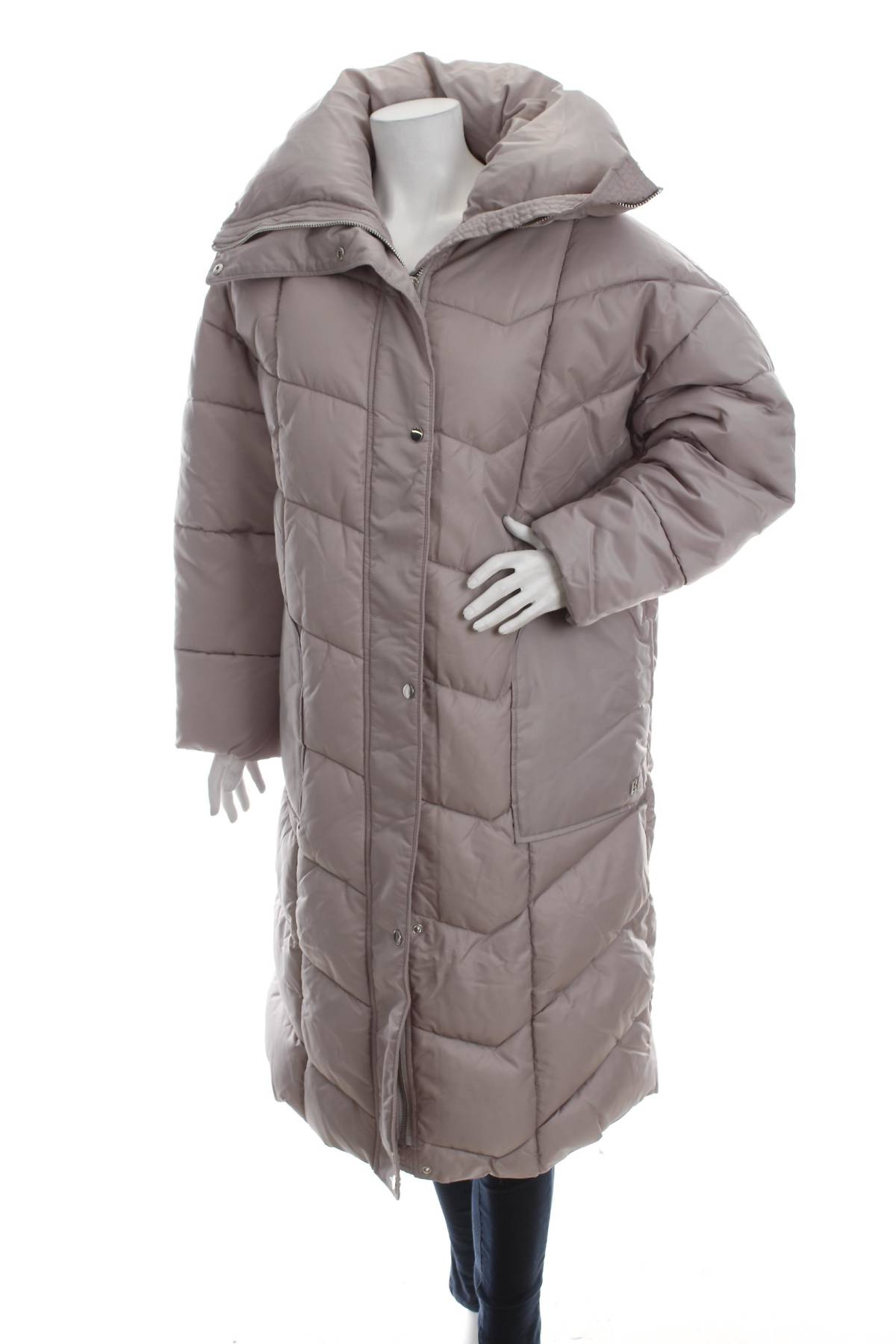 Γυναικείο μπουφάν River Island1