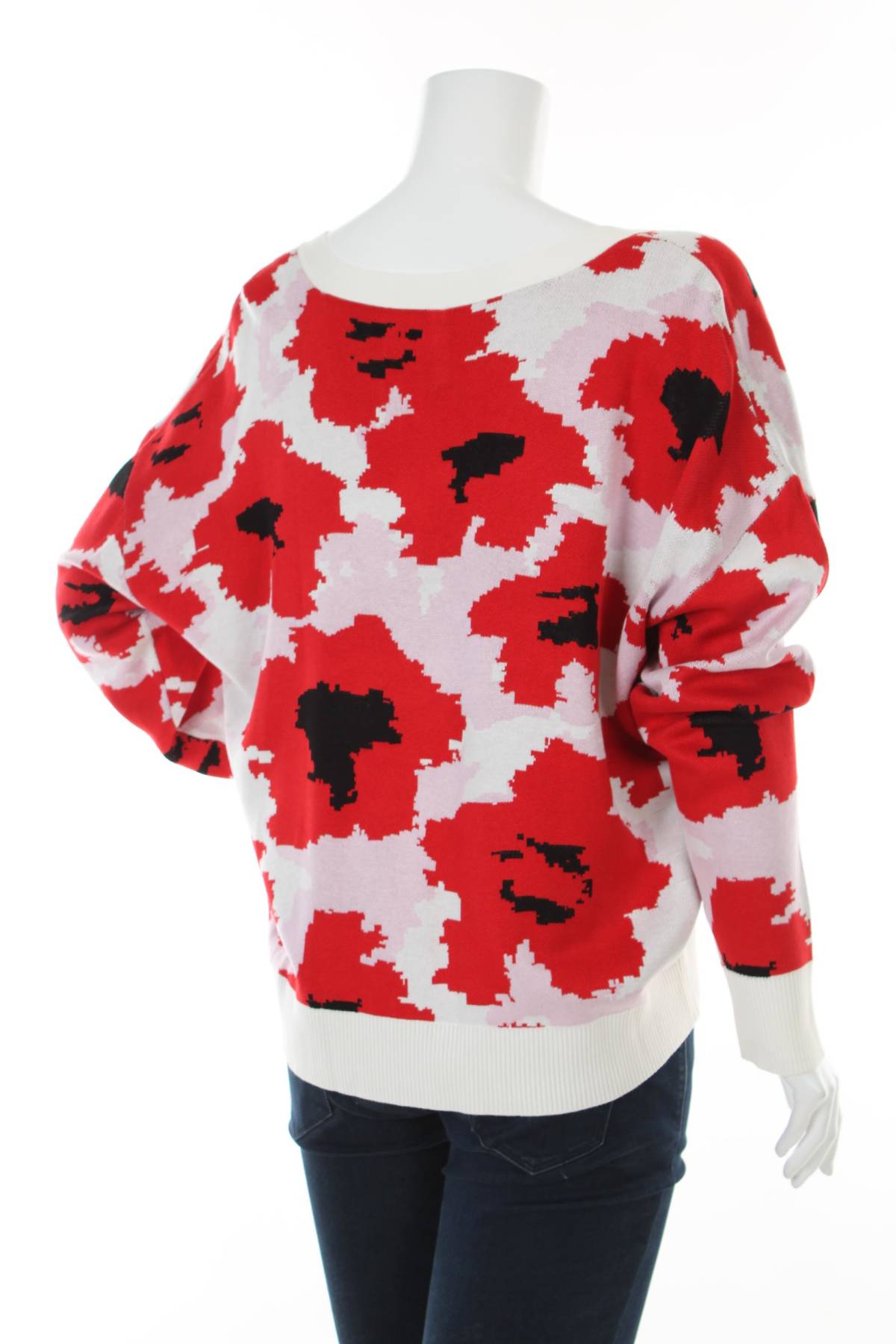 Дамска жилетка Calliope2