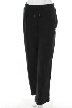 Дамско спортно долнище Converse x Chuck Taylor1