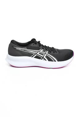 Маратонки Asics1