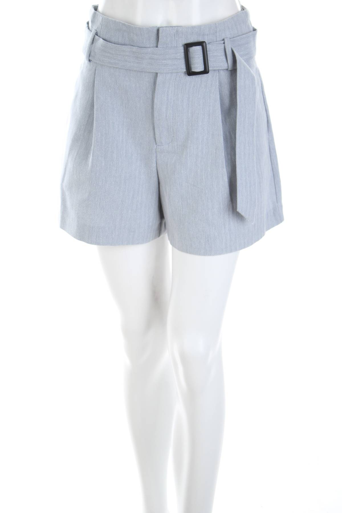 Дамски къс панталон Vero Moda Classic1