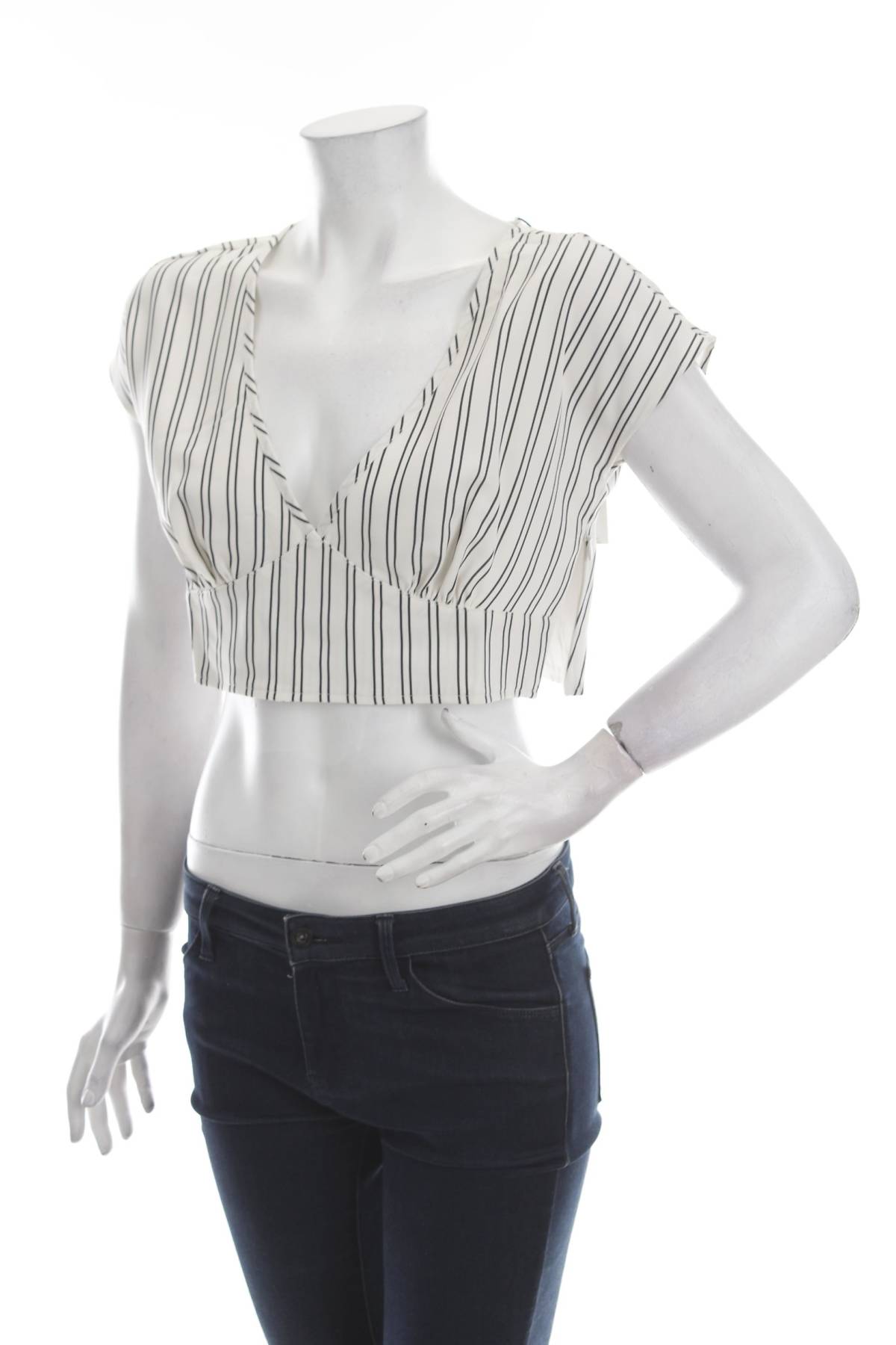 Γυναικεία μπλούζα Guess1 - Contourshop.gr Γυναικεία μπλούζα Guess1
