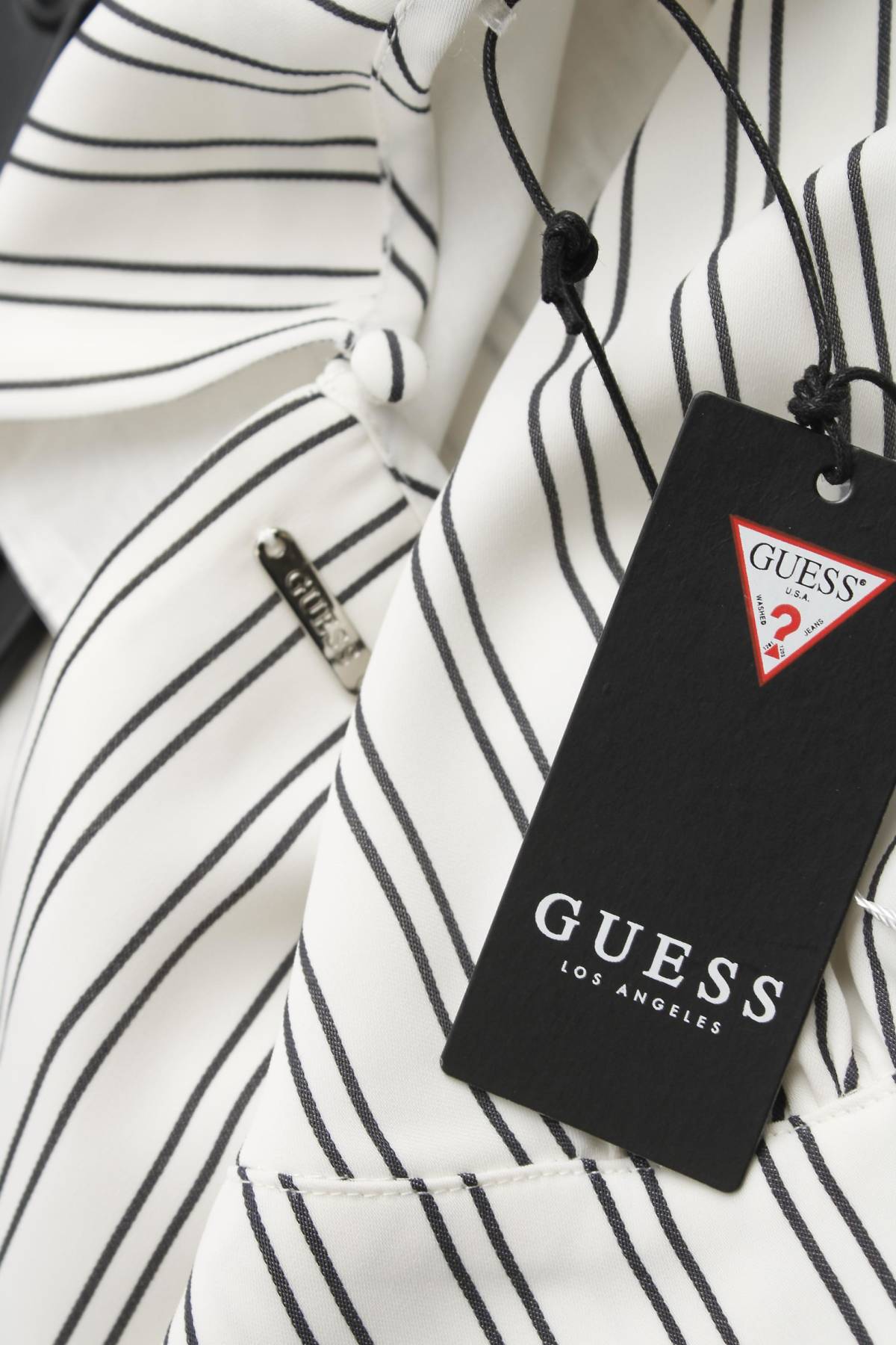 Γυναικεία μπλούζα Guess3 - Contourshop.gr Γυναικεία μπλούζα Guess3