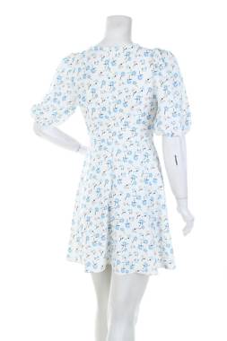 Рокля Vero Moda2