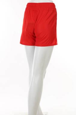 Дамски шорти Puma2