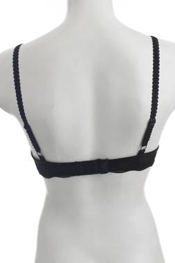 Сутиен Naturana2